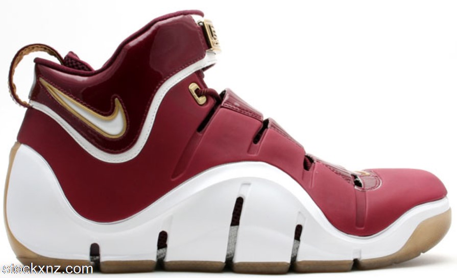 Nike LeBron 4 Christ the King Away PE ASH