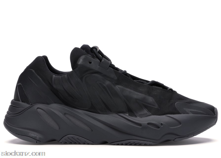 adidas Yeezy Boost 700 MNVN Triple Black FV4440 ASH